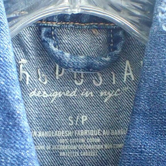 Aeropostale Woman's Distressed Denim Vest - Picture 2 of 2